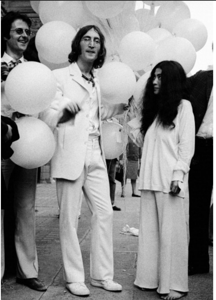 John e Yoko Ono inaugurarono la loro prima mostra d'arte congiunta intitolata "You Are Here (To Yoko from John Lennon, With Love)" Che si tenne alla Robert Fraser Gallery al 69 di Duke Street, a Londra.